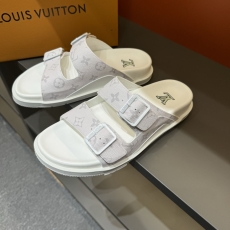 Louis Vuitton Slippers